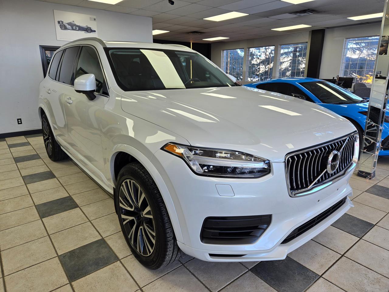 Used 2020 Volvo XC90 T8 Momentum | ALL CREDIT ACCEPTED!! for sale in Calgary, AB