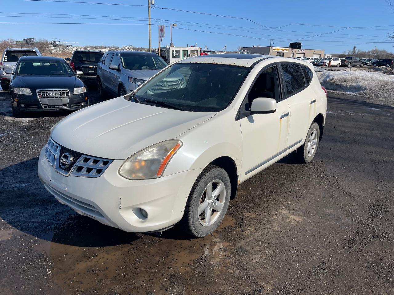 Used 2013 Nissan Rogue S for sale in Stouffville, ON