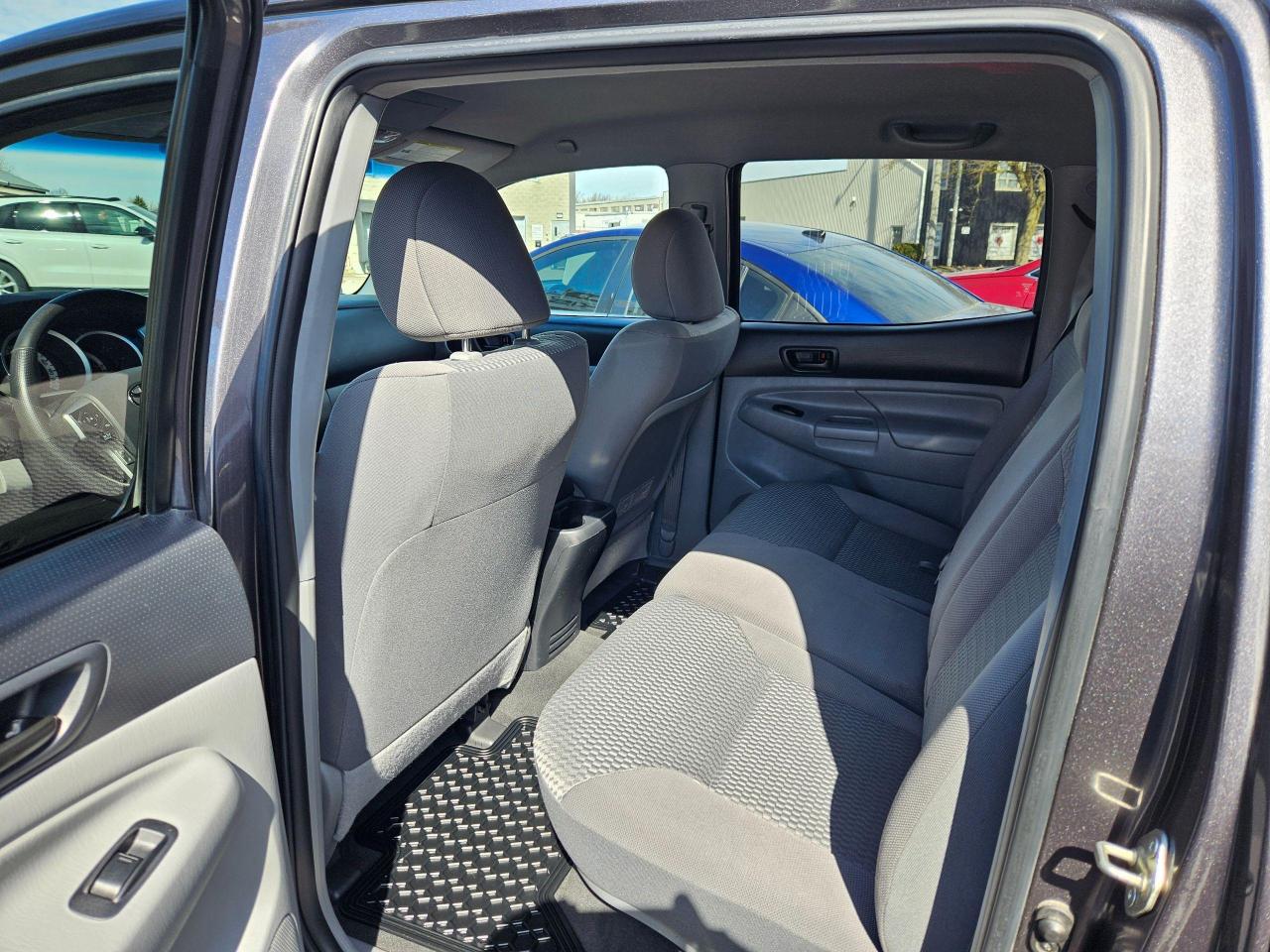 2015 Toyota Tacoma Double Cab   4x4 - Photo #11