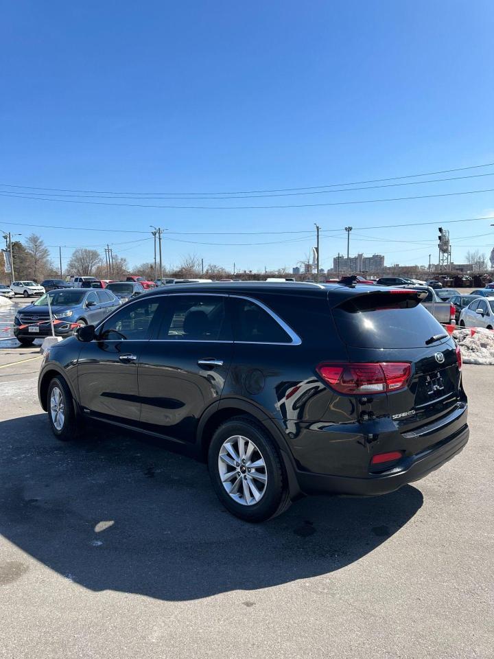 2019 Kia Sorento LX AWD - Photo #2