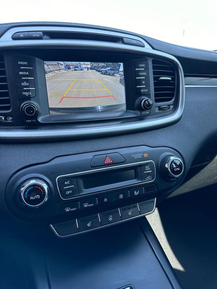 2019 Kia Sorento LX AWD Photo