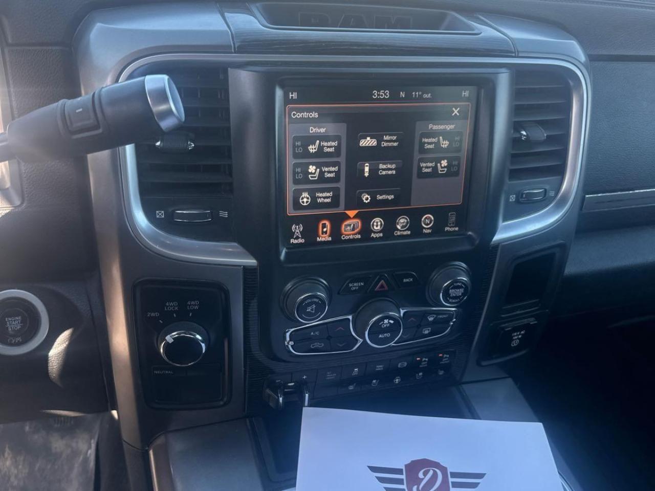 2017 RAM 2500 4WD Crew Cab 149" Limited - Photo #18