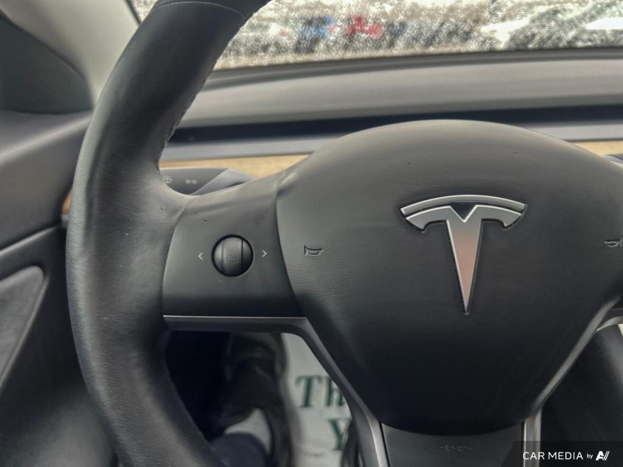 2020 Tesla Model 3 LONG RANGE / AWD / NAV / LEATHER / AUTO - Photo #19