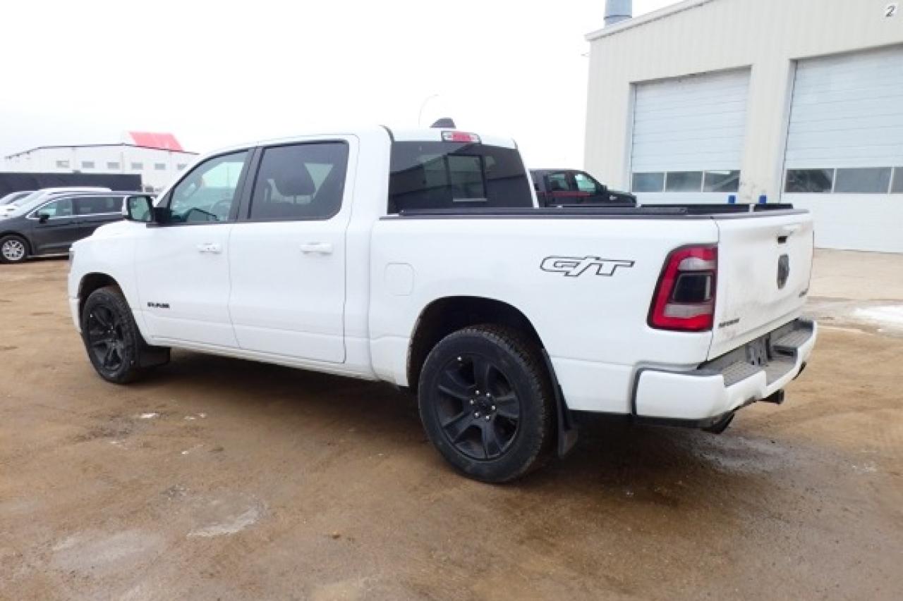2022 Dodge Ram 1500 Sport e-torque Hybrid 4x4 Crew w/H&C L, NAV, BUC - Photo #8
