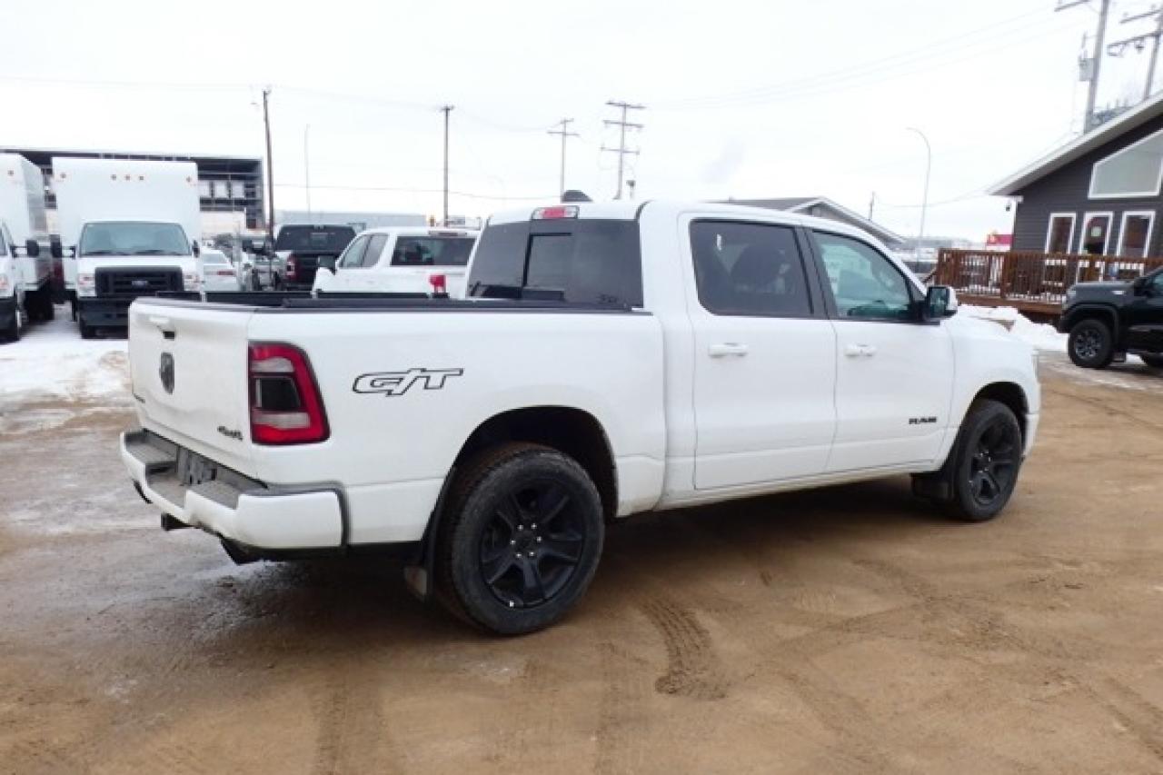2022 Dodge Ram 1500 Sport e-torque Hybrid 4x4 Crew w/H&C L, NAV, BUC - Photo #6