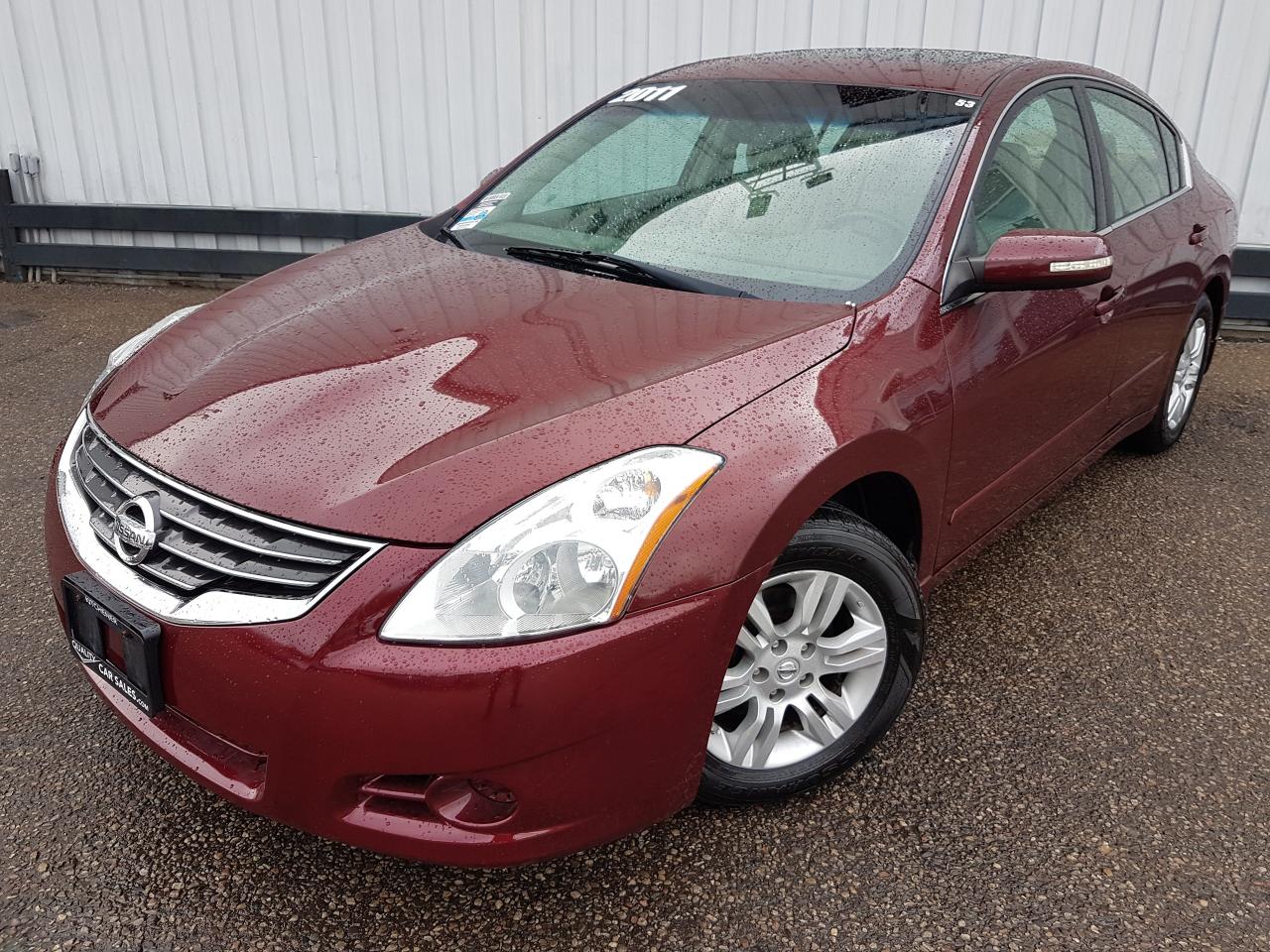 Used 2011 Nissan Altima 2.5 SL *LEATHER-SUNROOF* for sale in Kitchener, ON