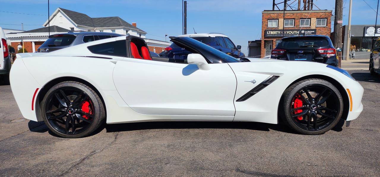 2014 Chevrolet Corvette Z51 - Photo #4