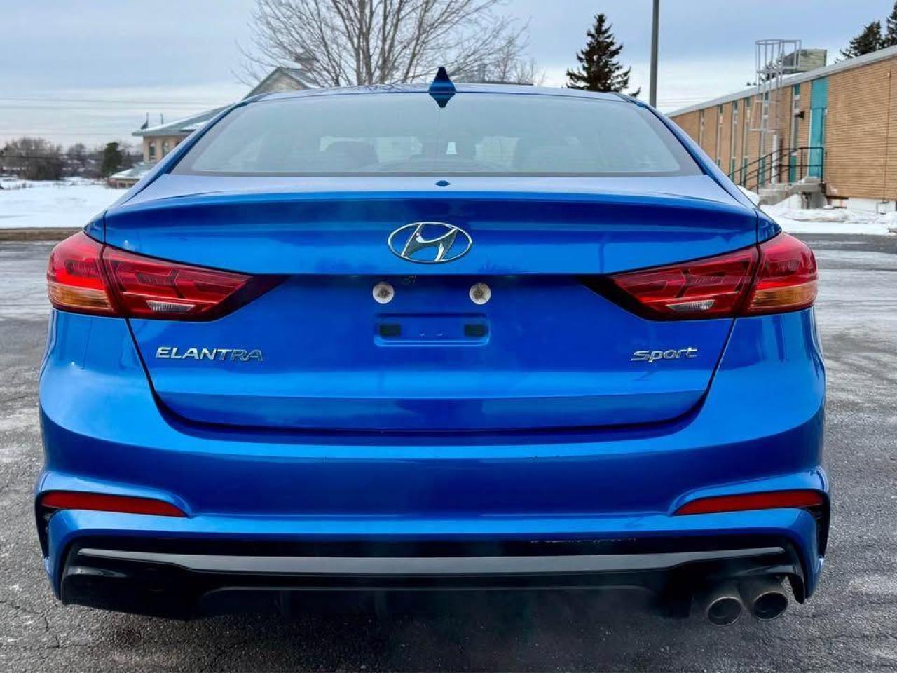 2017 Hyundai Elantra 1.6L DCT Sport -Certified Photo2
