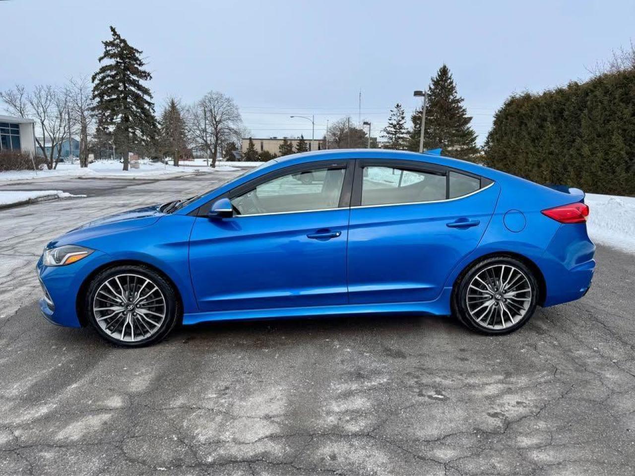 2017 Hyundai Elantra 1.6L DCT Sport -Certified Photo3