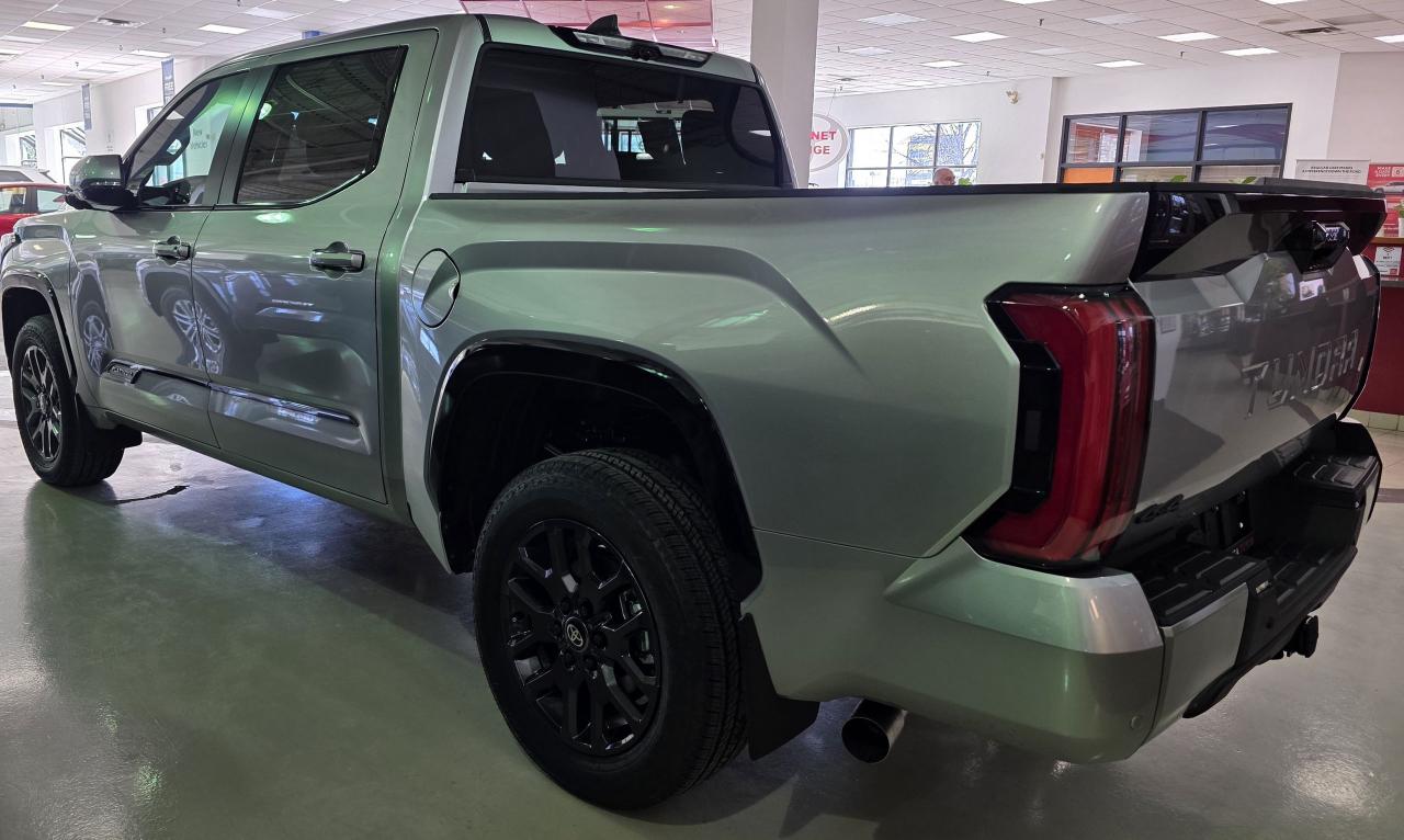 2025 Toyota Tundra 4WD CREW PLATINUM Photo2