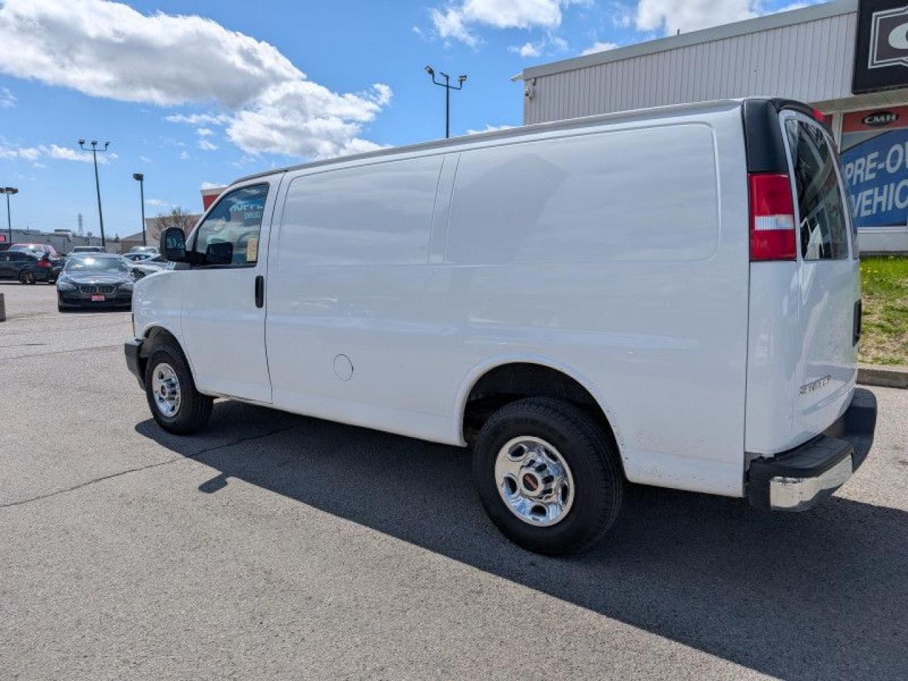 2021 GMC Savana Cargo Van Work Van  **DRIVER CONVENIENCE PKG** Photo2