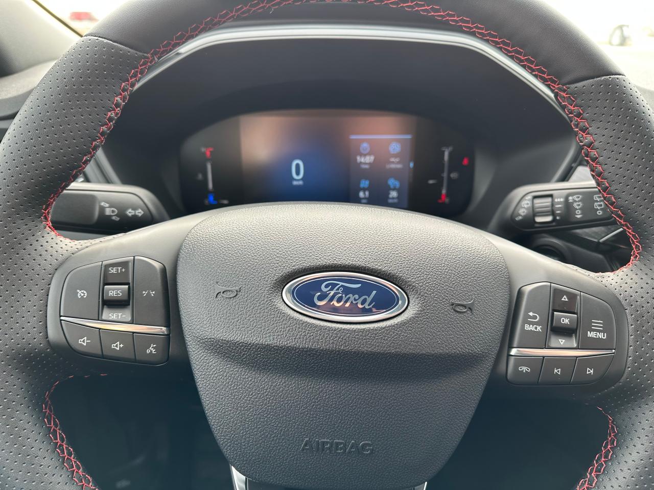 2025 Ford Escape ST-LINE AWD 300A Photo5