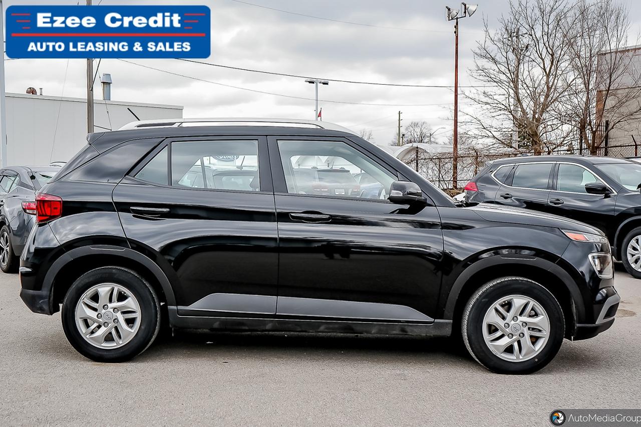 2023 Hyundai Venue PREFERRED Photo