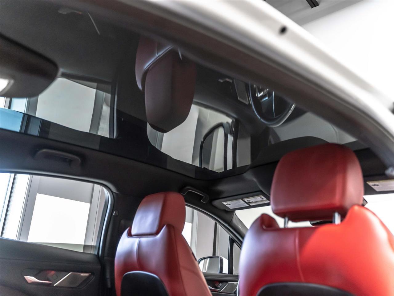 2020 Jaguar I-PACE $315 BI WEEKLY $0 DOWN |HSE|BLACK PACK|ADAPT CRUISE|PARK ASSIST|360CAM|MERIDIAN Photo