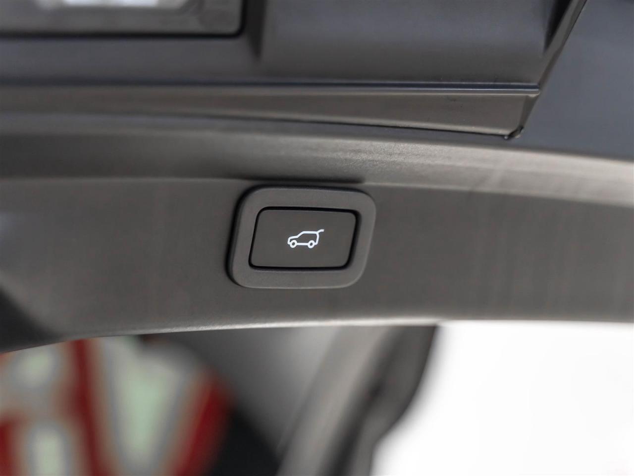 2020 Jaguar I-PACE $315 BI WEEKLY $0 DOWN |HSE|BLACK PACK|ADAPT CRUISE|PARK ASSIST|360CAM|MERIDIAN Photo