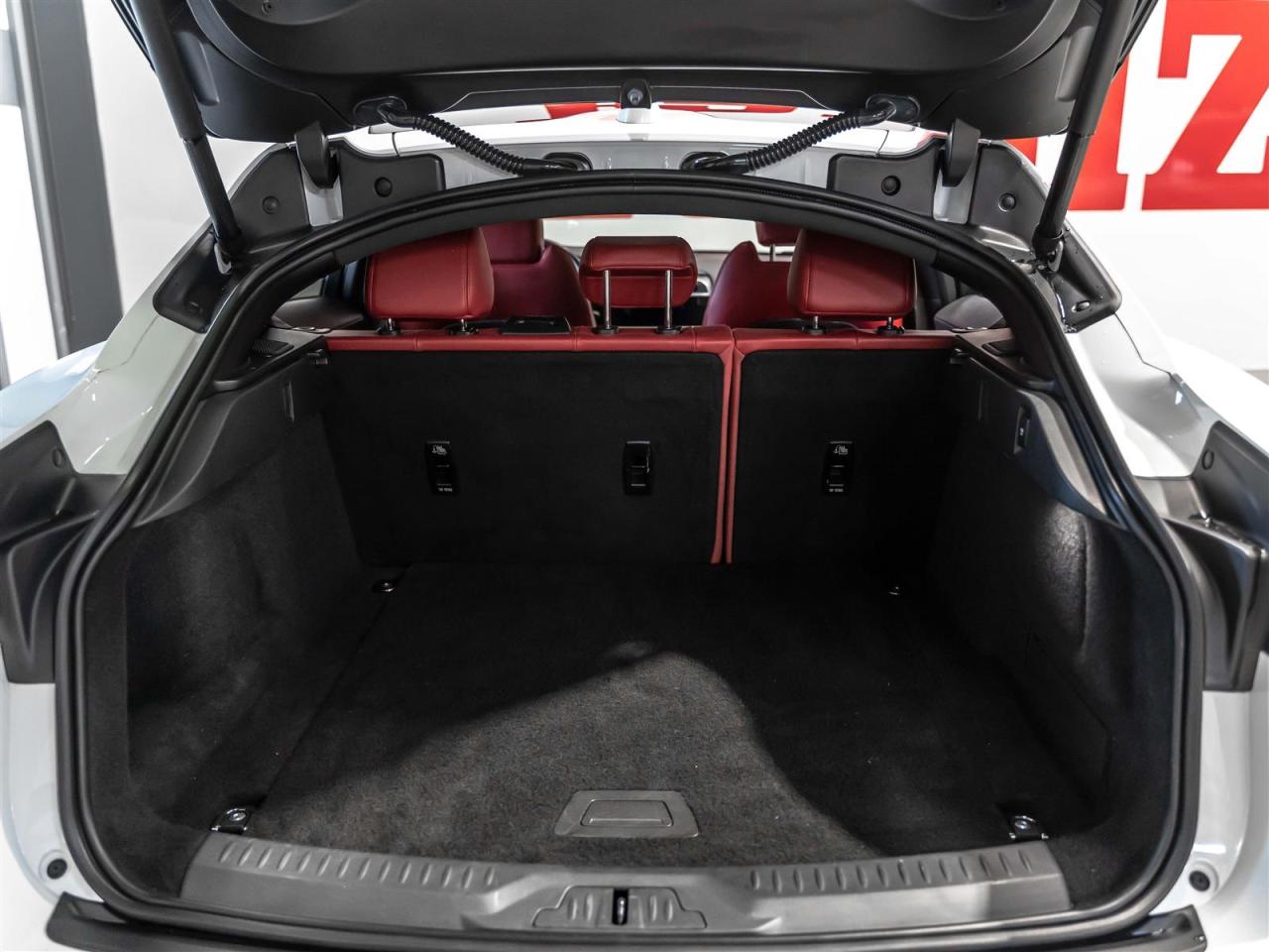 2020 Jaguar I-PACE $315 BI WEEKLY $0 DOWN |HSE|BLACK PACK|ADAPT CRUISE|PARK ASSIST|360CAM|MERIDIAN Photo