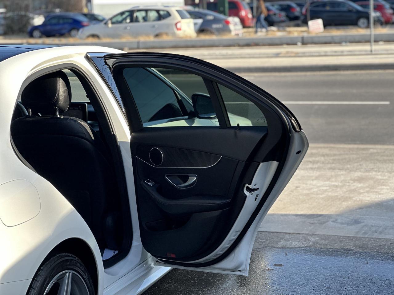 2018 Mercedes-Benz C-Class C300 //AMG SPORT | PANO | BACK UP CAMERA - Photo #33