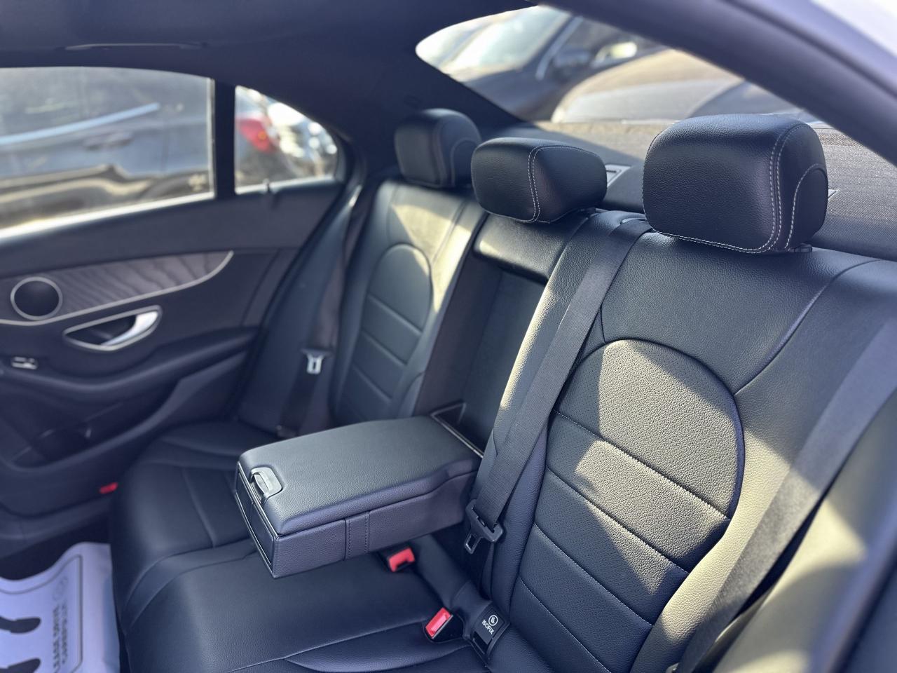 2018 Mercedes-Benz C-Class C300 //AMG SPORT | PANO | BACK UP CAMERA - Photo #40
