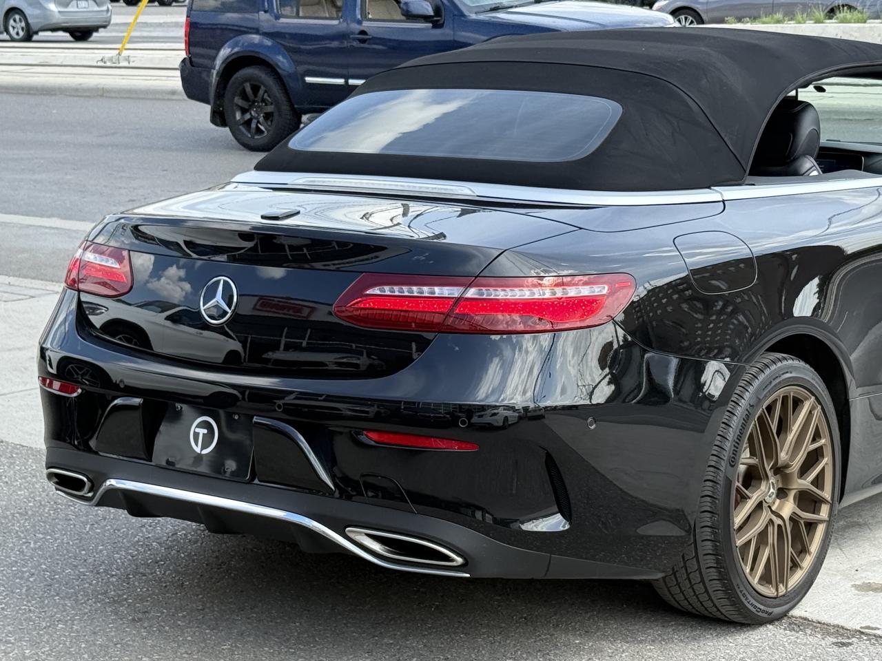 2018 Mercedes-Benz E-Class E400 //AMG SPORT | CONVERTIBLE | BURMESTER | Photo