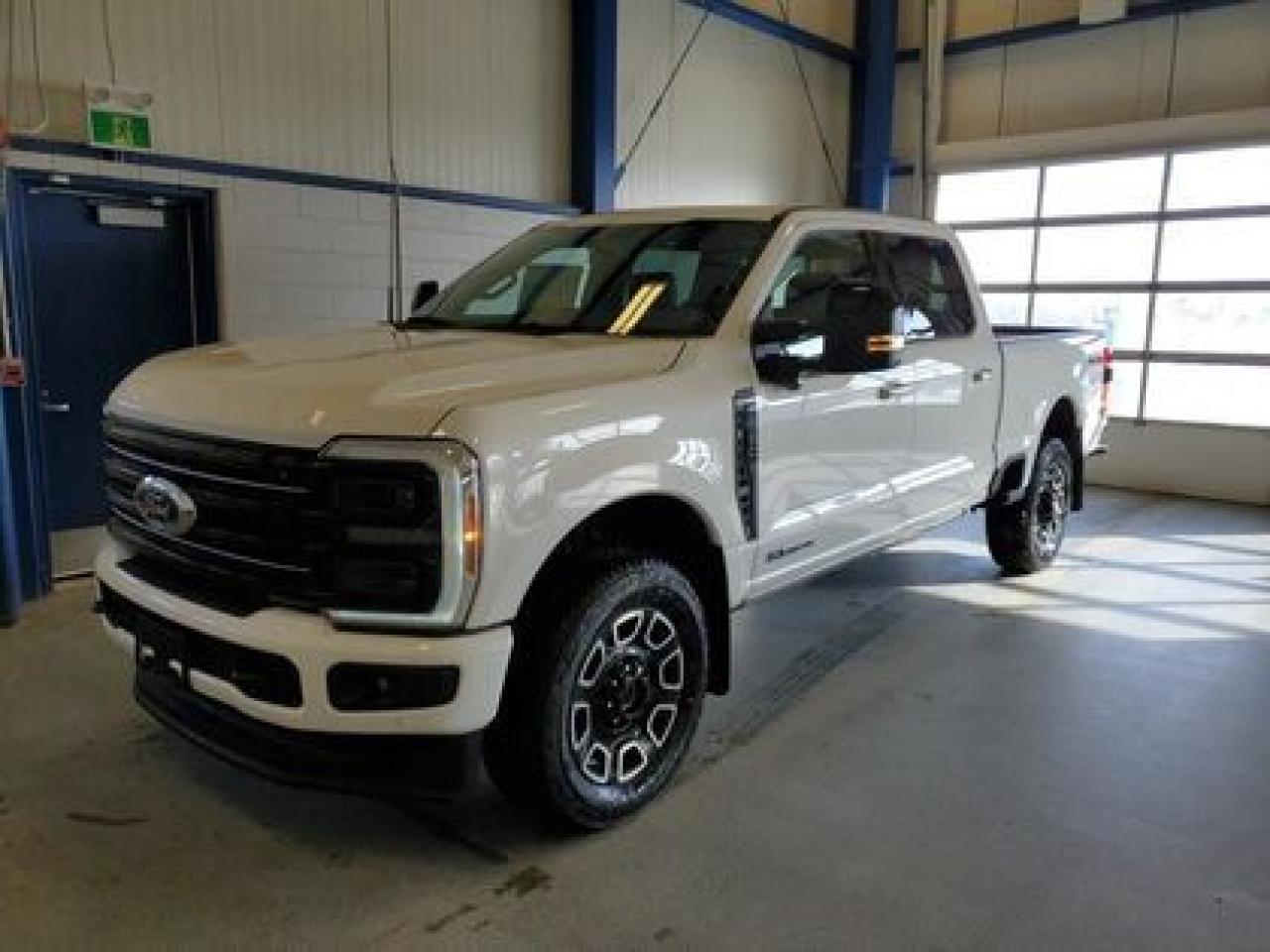 New 2025 Ford F-350 Platinum for sale in Moose Jaw, SK