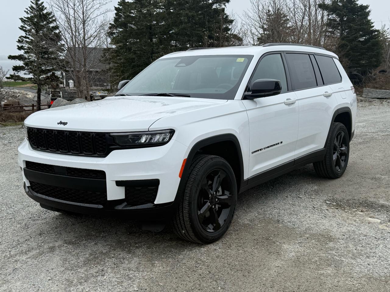2025 Jeep Grand Cherokee L Altitude 4x4