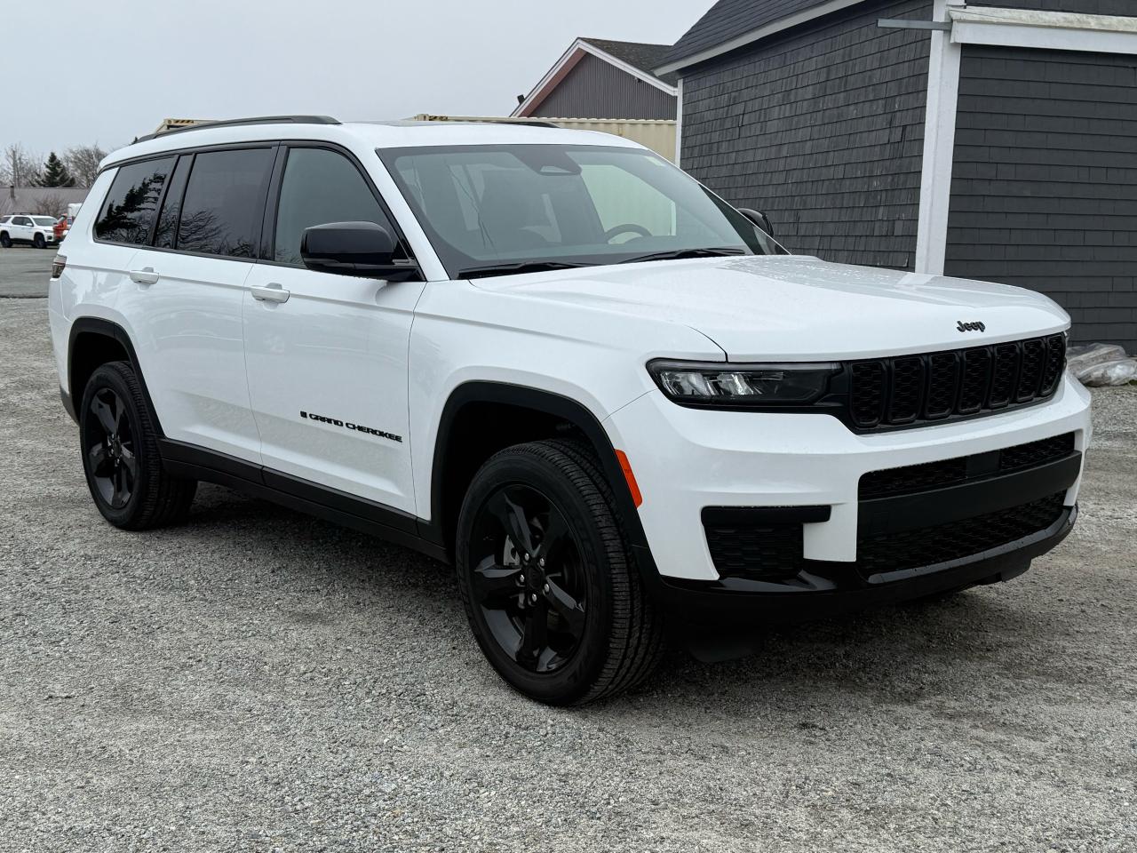 2025 Jeep Grand Cherokee L Altitude 4x4 Photo29