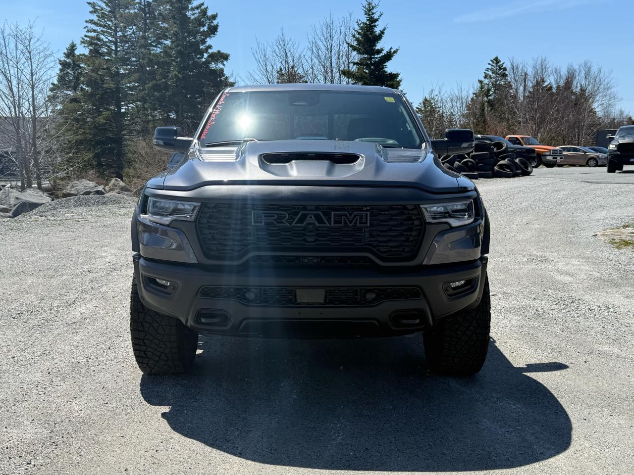 2025 RAM 1500 RHO 4X4 CREW CAB 5'7" BOX Photo2