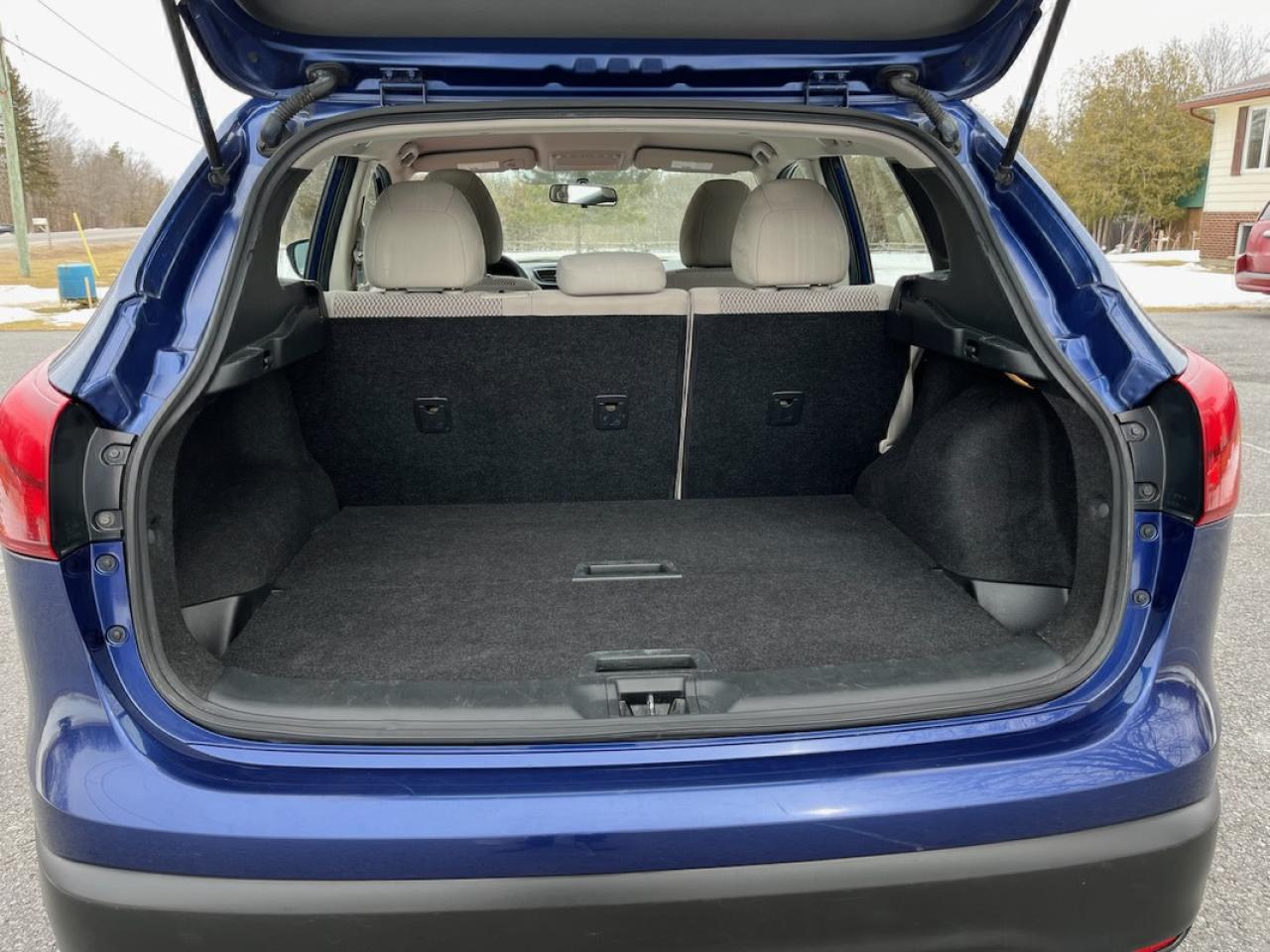 2019 Nissan Qashqai  - Photo #8