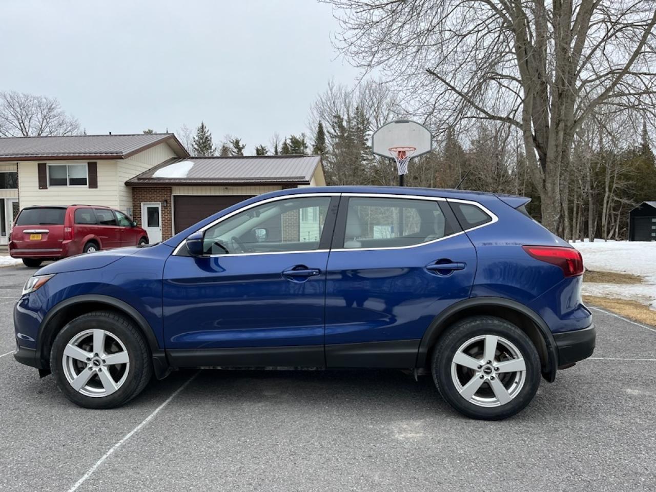 2019 Nissan Qashqai  - Photo #3