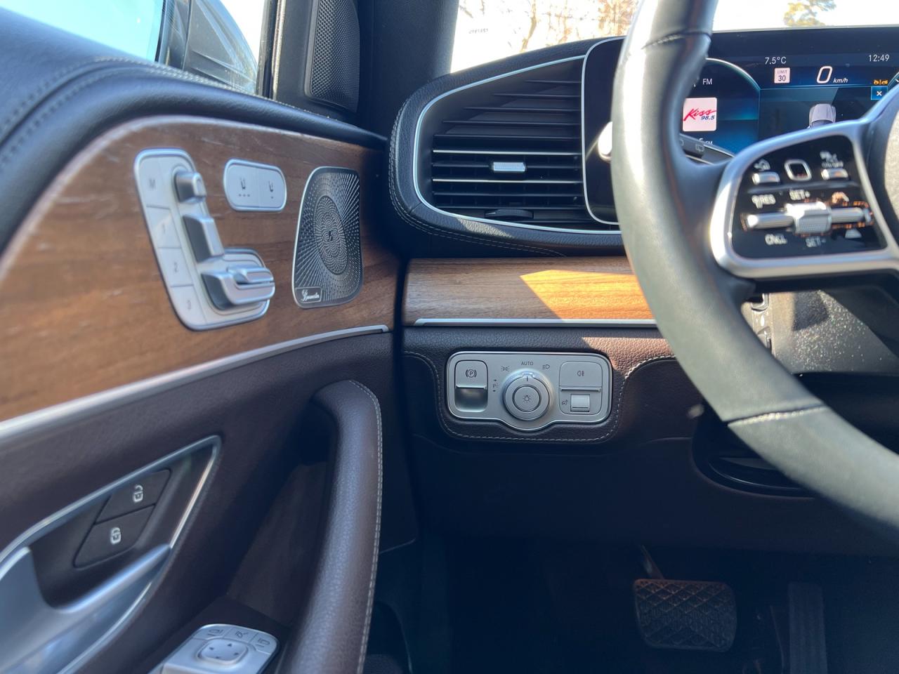 2022 Mercedes-Benz GLE-Class GLE 450 4MATIC SUV - Photo #22