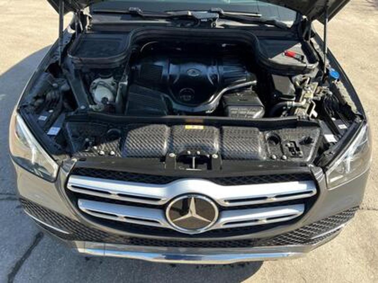 2022 Mercedes-Benz GLE GLE 450 4MATIC SUV - Grey exterior view 8