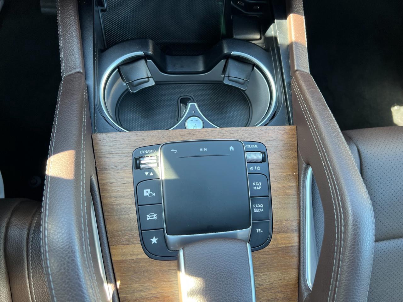 2022 Mercedes-Benz GLE GLE 450 4MATIC SUV Photo