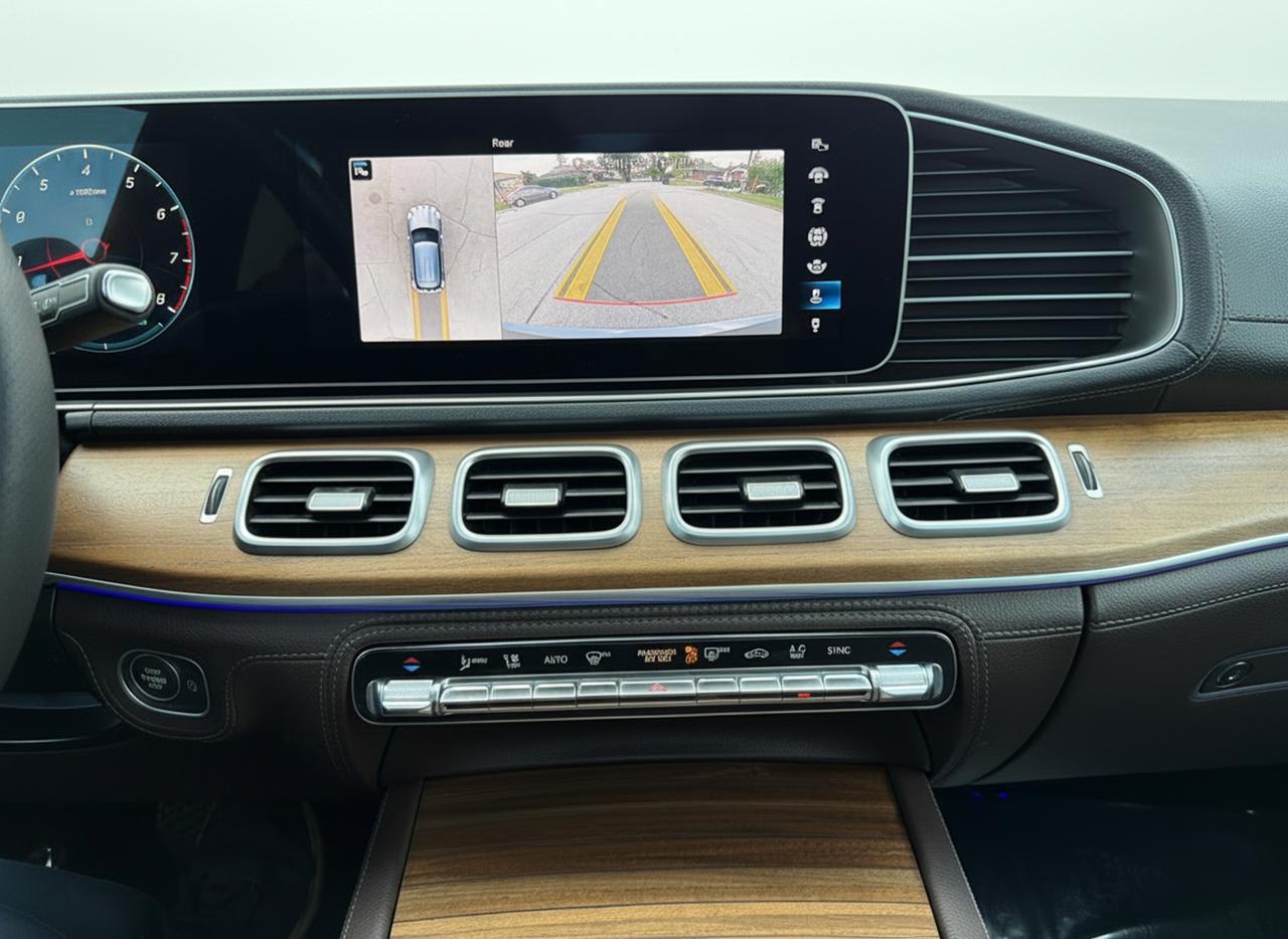 2022 Mercedes-Benz GLE GLE 450 4MATIC SUV Photo