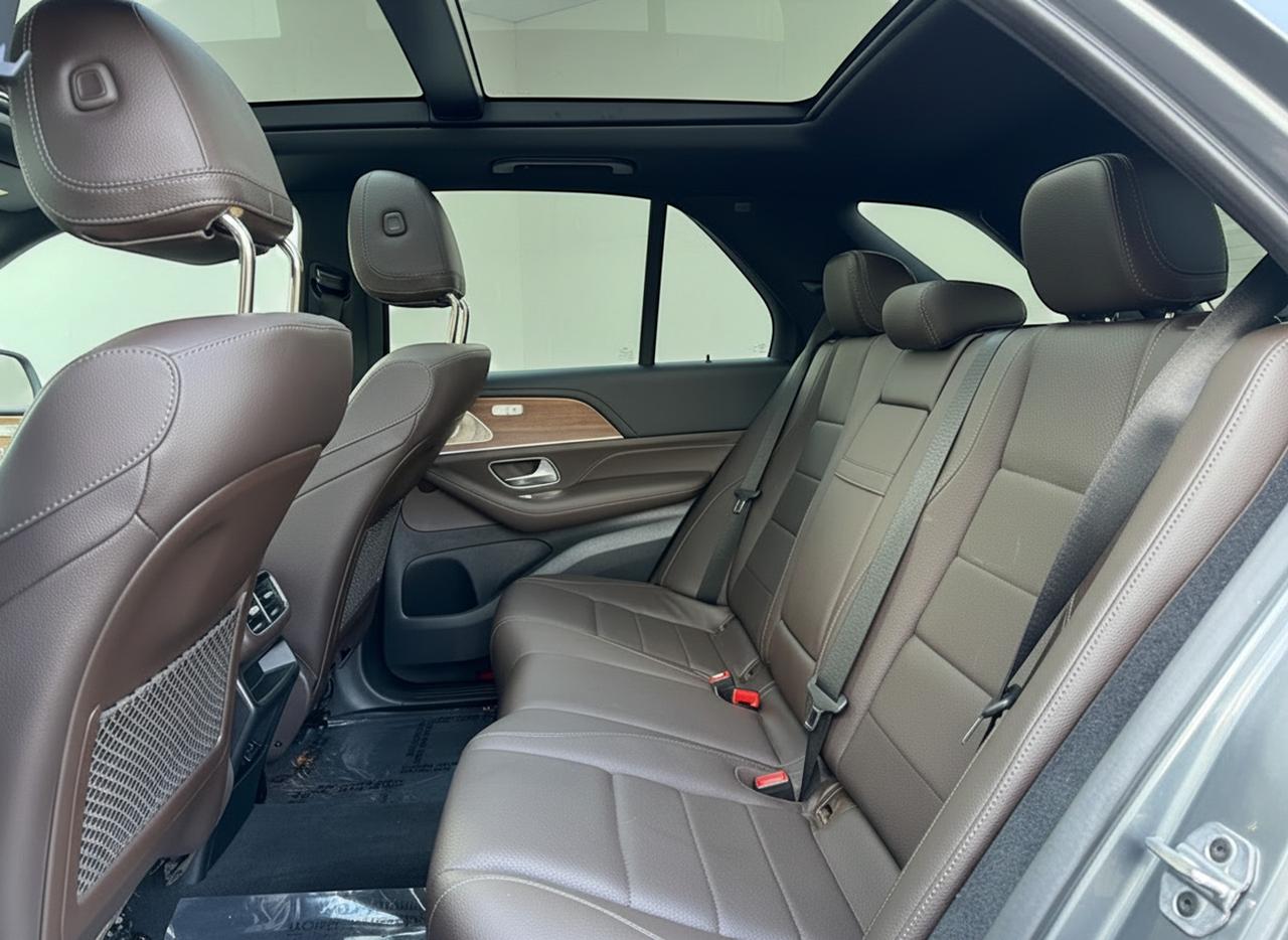 2022 Mercedes-Benz GLE GLE 450 4MATIC SUV Photo