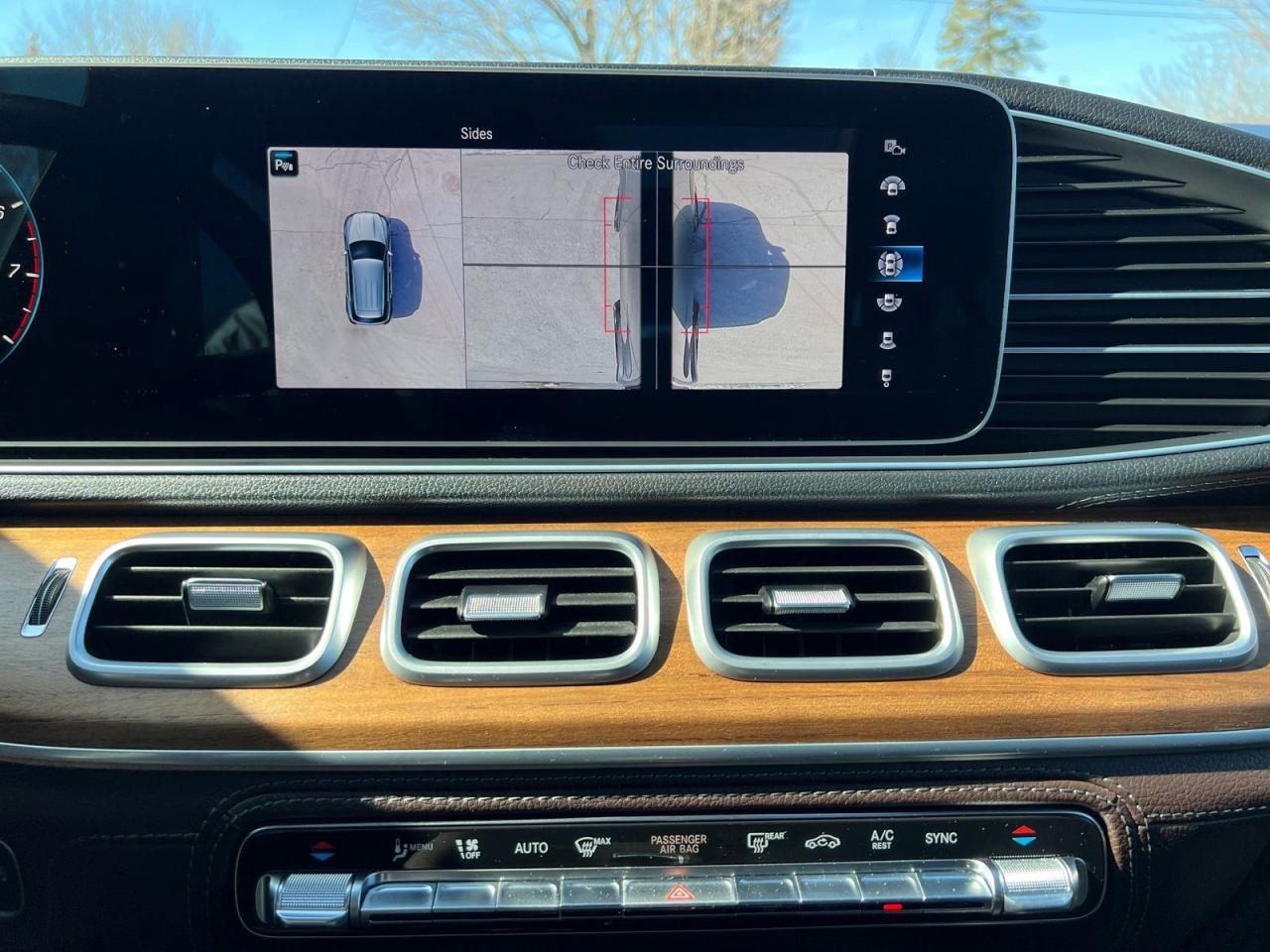 2022 Mercedes-Benz GLE-Class GLE 450 4MATIC SUV - Photo #36