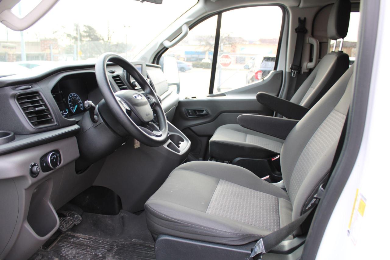 2020 Ford Transit T-350 148" Low Roof XLT RWD - Photo #16
