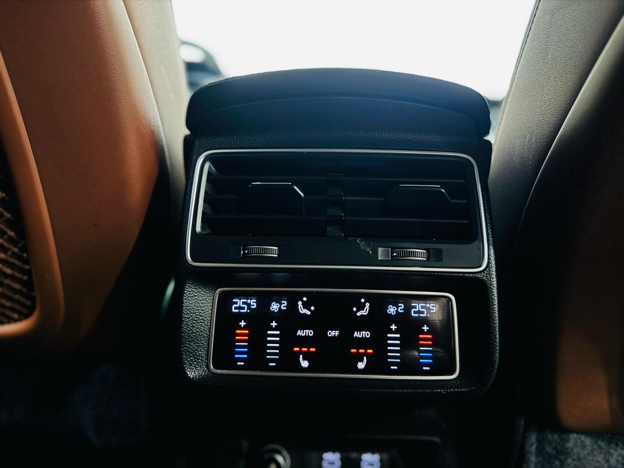 2021 Audi Q7 Technik | SLINE - Photo #24