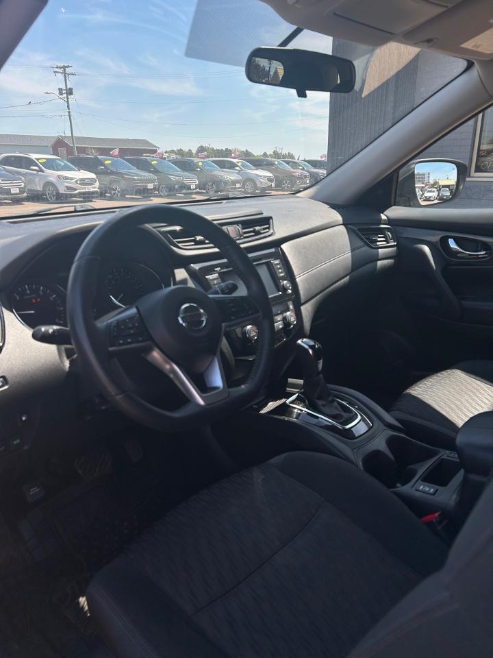 2020 Nissan Rogue SPORT - Photo #7