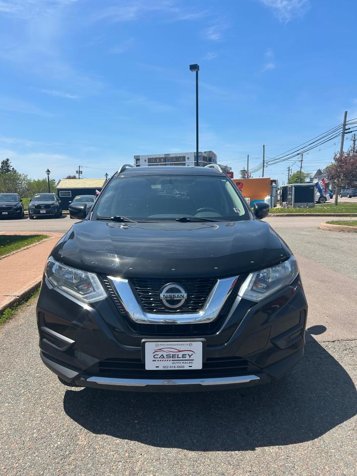 2020 Nissan Rogue SPORT - Photo #2