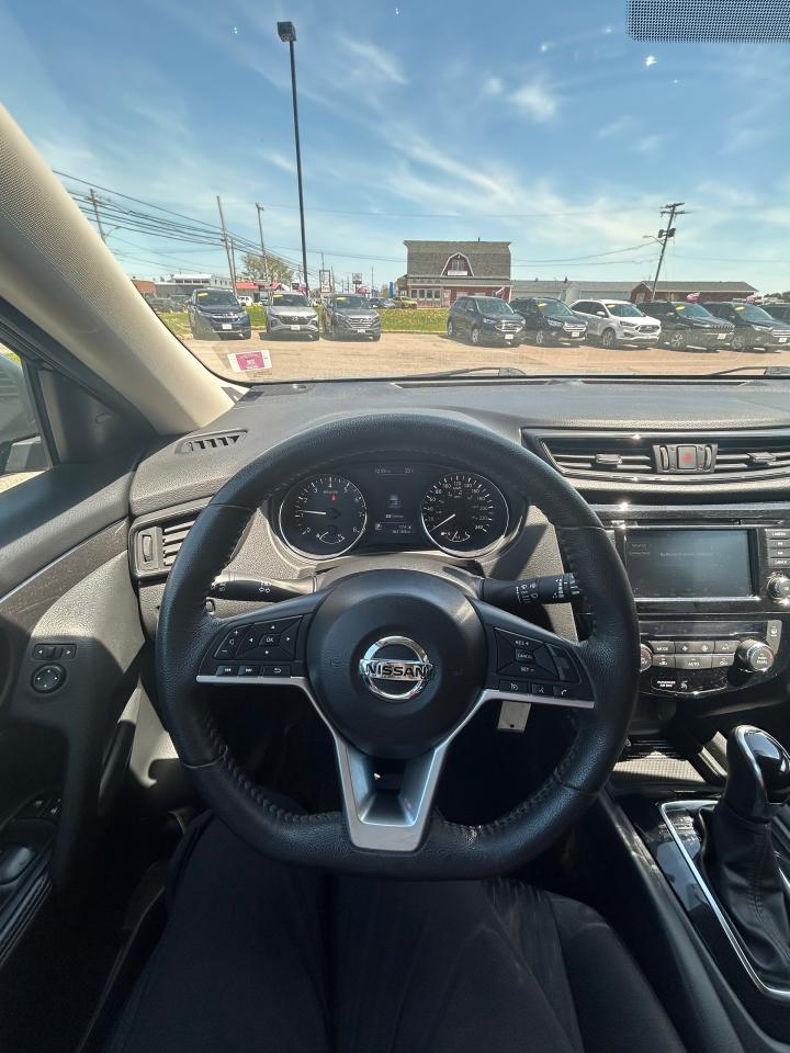 2020 Nissan Rogue SPORT - Photo #9