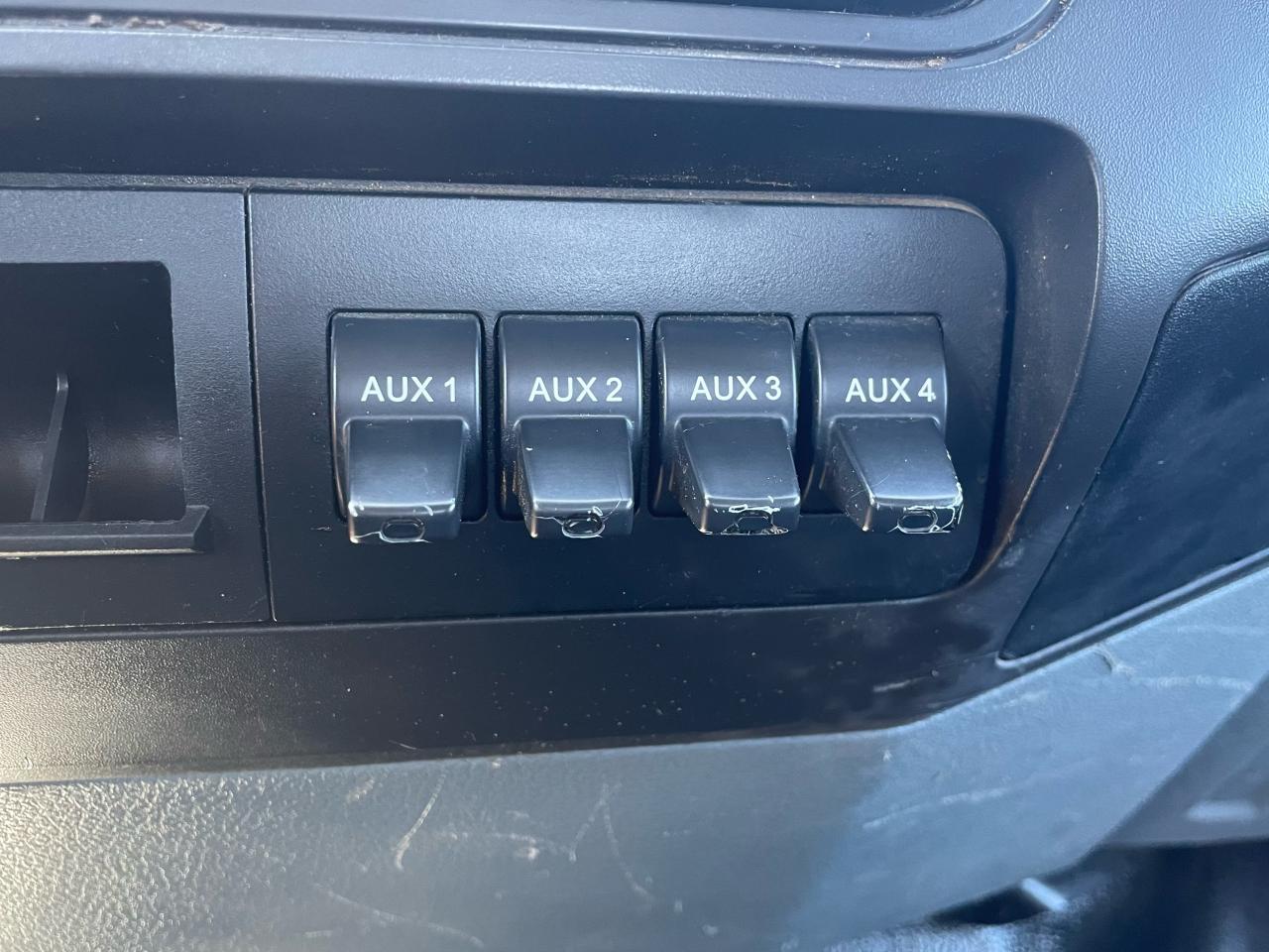 2016 Ford F-550 Super Duty XL DRW DUMP DECK Photo5