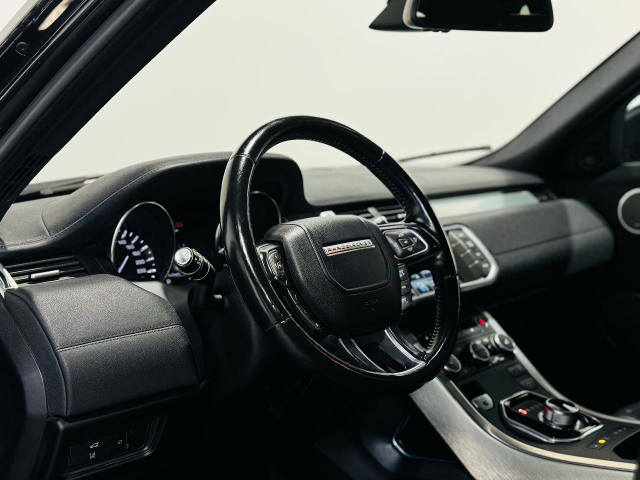 2015 Land Rover Range Rover Evoque Pure Premium - Photo #10