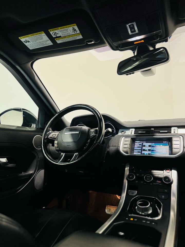 2015 Land Rover Range Rover Evoque Pure Premium - Photo #26