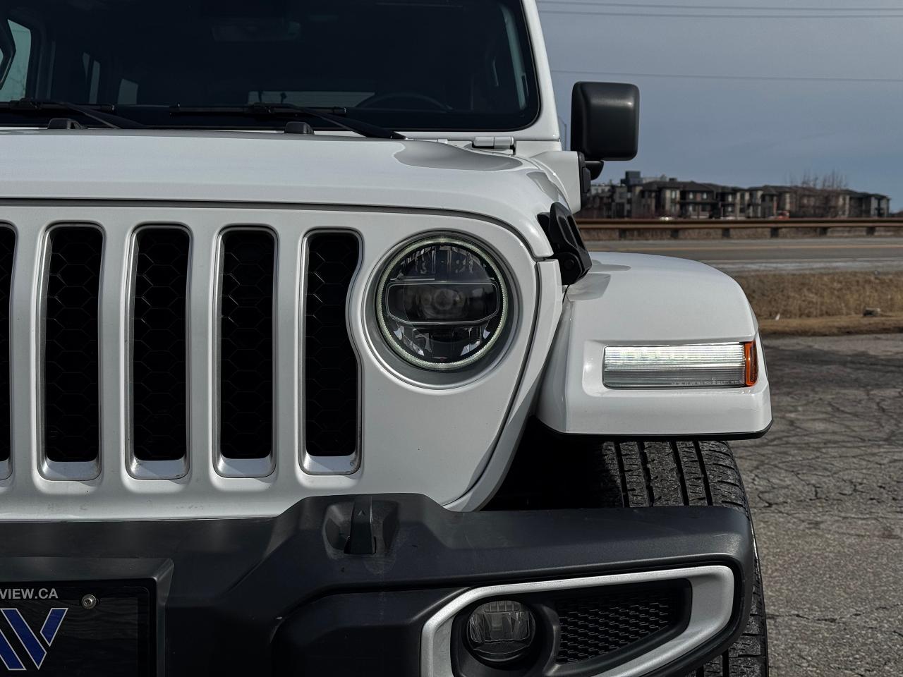 2021 Jeep Wrangler Unlimited Sahara 4XE **HYBRID**DEALER SERVICED** - Photo #11