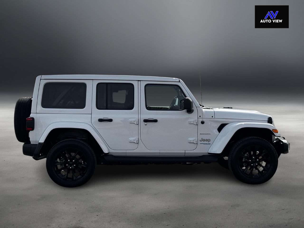 2021 Jeep Wrangler Unlimited Sahara 4XE **HYBRID**DEALER SERVICED** Photo3