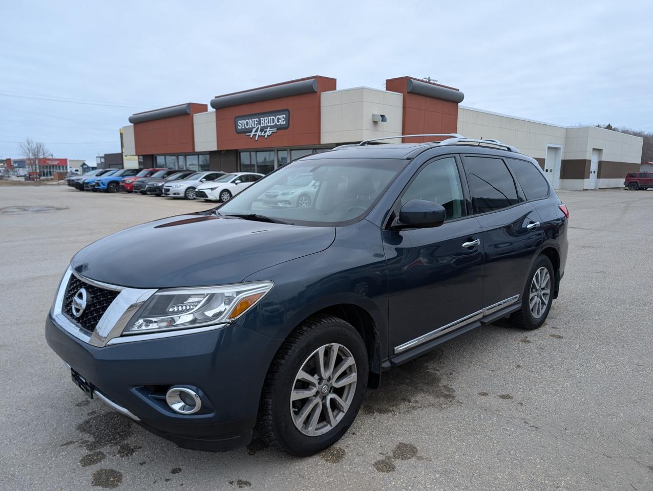 <p>Come finance this vehicle with us. Apply on our website stonebridgeauto.com </p><p> </p><p>2014 Nissan Pathfinder SL with only 102000kms. 3.5 liter V6 4WD</p><p> </p><p>Clean title and safetied. Originally registered in BC and Alberta. Great Service records. In amazing condition. No major collisions </p><p> </p><p>Command start </p><p>Heated front seats </p><p>Heated rear seats </p><p>Tri climate control </p><p>Back up Camera </p><p>Factory tow package </p><p>Power rear hatch </p><p>Selectable 4WD</p><p>Heated steering wheel </p><p>Leather seats </p><p>7 Passenger seating </p><p>Sunroof </p><p> </p><p>We take trades! Vehicle is for sale in Steinbach by STONE BRIDGE AUTO INC. Dealer #5000 we are a small business focused on customer satisfaction. Text or call before coming to view and ask for sales.</p>