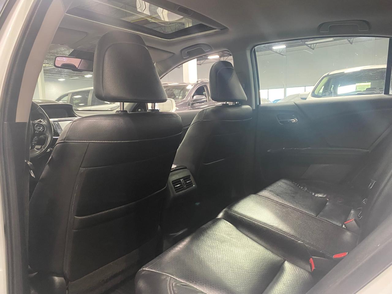 2016 Honda Accord EX-L - Photo #16