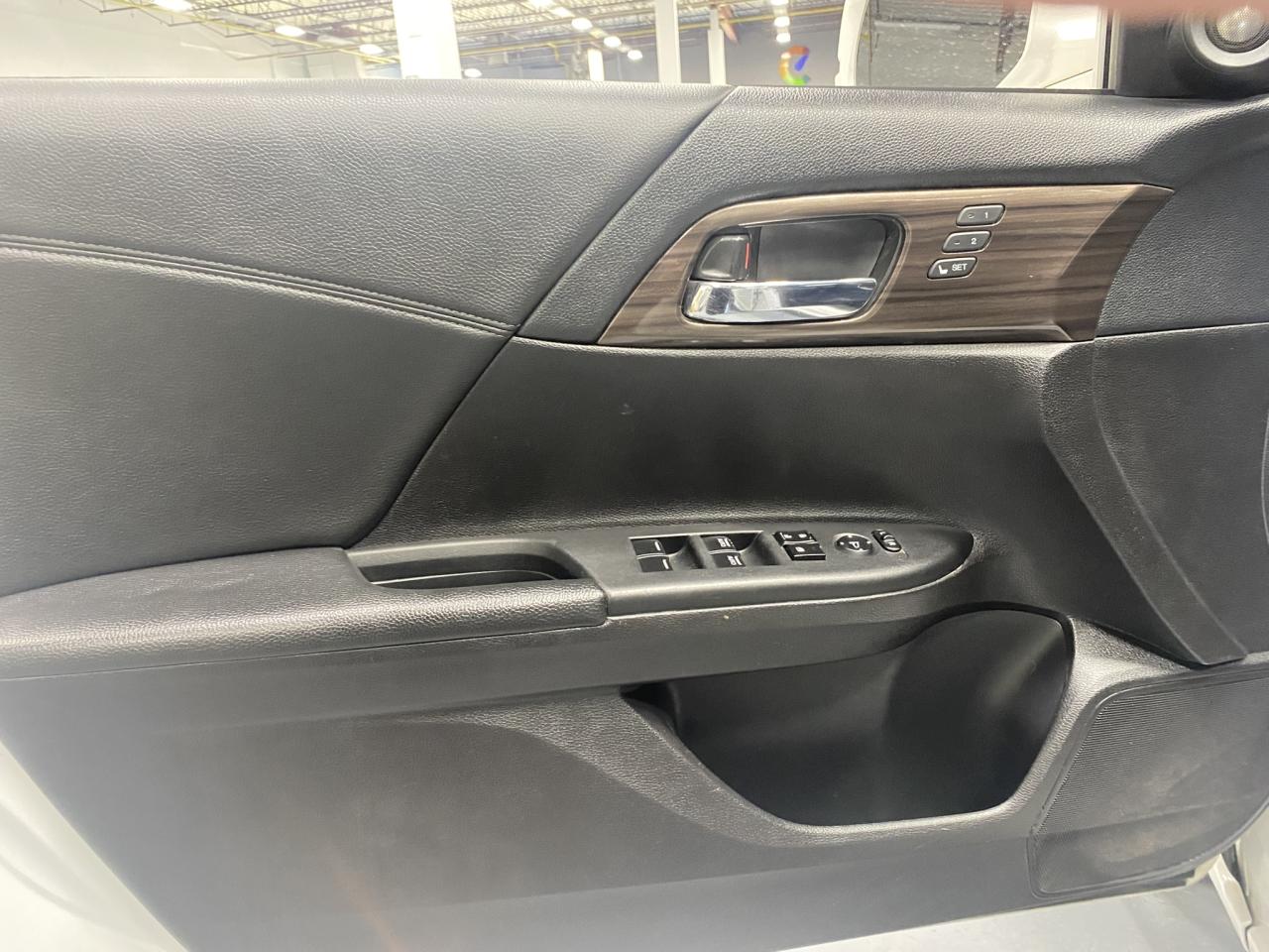 2016 Honda Accord EX-L - Photo #11