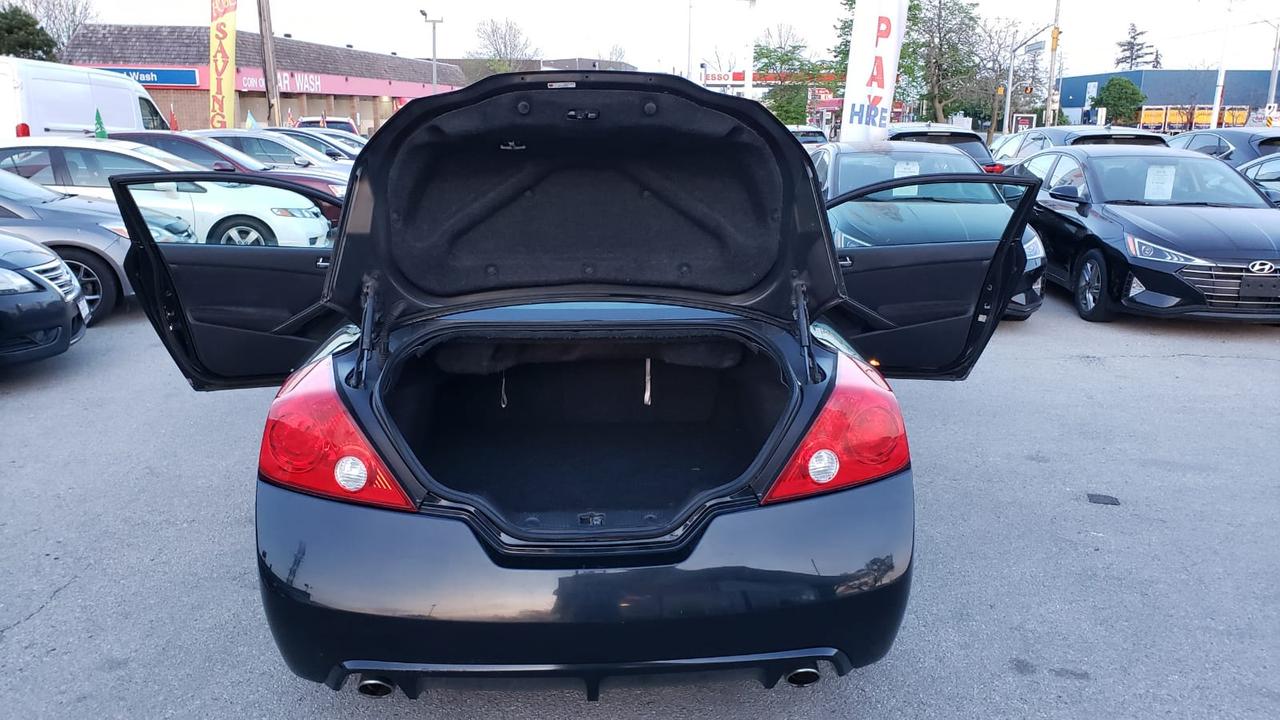 2010 Nissan Altima 2.5 S Photo