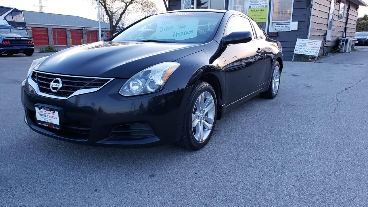 2010 Nissan Altima 2.5 S Photo